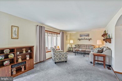 1028 Genine Dr, Glen Burnie, MD 21060 - photo 3