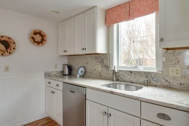 84 Summer St unit 1, Cohasset, MA 02025 - photo 5