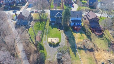 Large, flat back yard with great views and plenty 