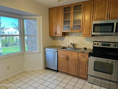 River Landing Apartments unit 8, Cos Cob, CT 06807 - photo 5