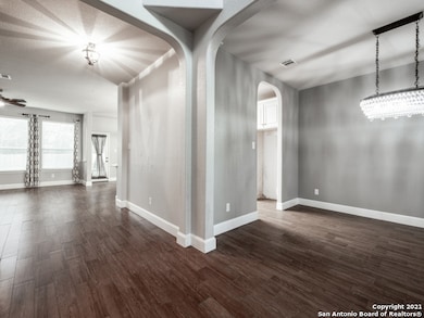 8110 Piney Wood Run, San Antonio, TX 78255 - photo 4