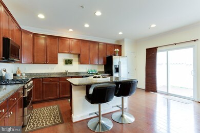 8889 Purple Iris Ln, Elkridge, MD 21075 - photo 6