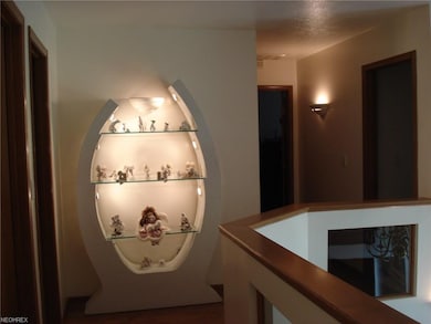 UPSTAIRS HALLWAY