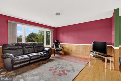 125 Kinsey Dr unit 13, Gettysburg, PA 17325 - photo 3