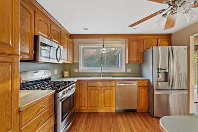 45 Pocahontas Ln, Hanover, MA 02339 - photo 6