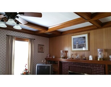 26 Sachem St, Chicopee, MA 01013 - photo 6