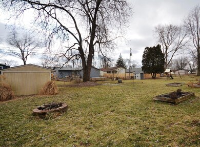 Fenced Yard, Patio & Fire Pit