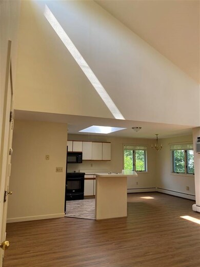 13 Back River Rd unit 102, Dover, NH 03820 - photo 4