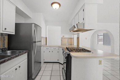 8166 Staghorn Dr, El Paso, TX 79907 - photo 3