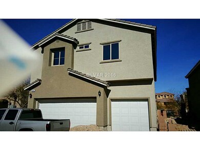 Property Photo. 3 Car Garage!