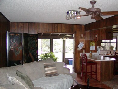 2525 Cherrywood Ln- Family Rm- 1