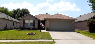 303 Waterwood Dr, Wylie, TX 75098 - photo 2