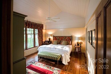 Lovely master suite enjoys beautiful mountain view