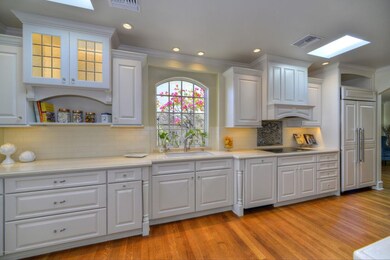 008_Kitchen