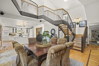 13-web-or-mls-Upmarketmedia_396Hom-48