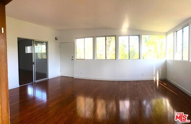 21520 Marchena St, Woodland Hills, CA 91364 - photo 6