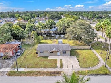 19820 NW 39th Ave, Miami Gardens, FL 33055 - photo 6