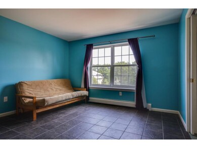 372 Hildred Dr unit 372, Burlington, VT 05401 - photo 7