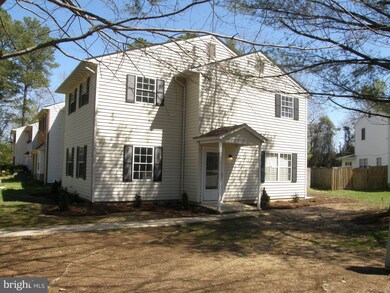 22402 Greenview Ct, Great Mills, MD 20634 - photo 2