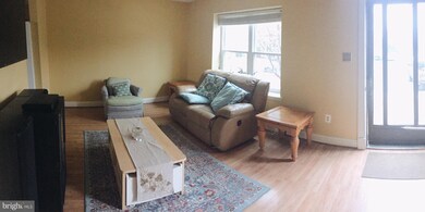 11724 Rosearbor Ct, Germantown, MD 20876 - photo 3