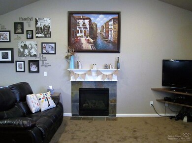 63768 Hunters Cir, Bend, OR 97701 - photo 5