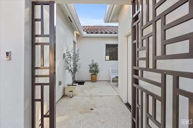 16120 Match Pointe Ct, Bakersfield, CA 93306 - photo 4