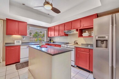 Light & Bright Kitchen