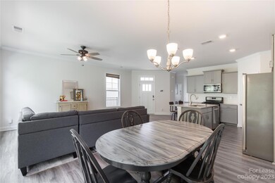 657 Cypress Glen Ln, Clover, SC 29710 - photo 6