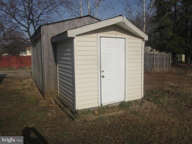 1205 E Homberg Ave, Baltimore, MD 21221 - photo 7