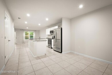 5939 Creekside Crossing Dr, Jacksonville, FL 32210 - photo 5