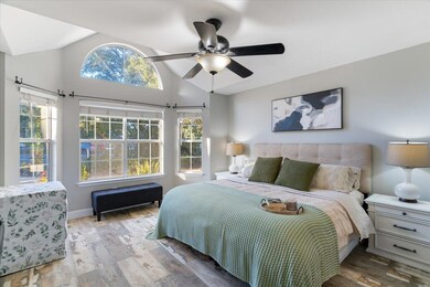 842 Fairway Lakes Dr, Niceville, FL 32578 - photo 4