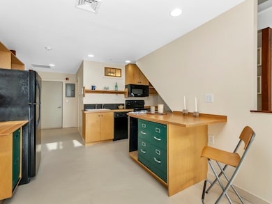 93 Harvey St unit 5, Cambridge, MA 02140 - photo 7