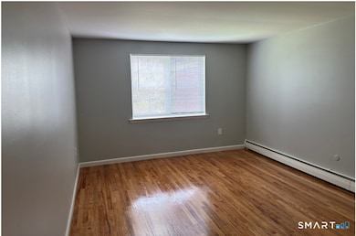 72 Folly Brook Blvd unit 26-4, Wethersfield, CT 06109 - photo 3