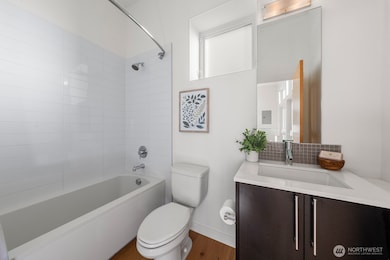 1123 16th Ave E, Seattle, WA 98112 - photo 5