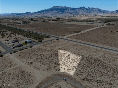 920 W Badger Cir, Pahrump, NV 89060 - photo 2