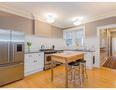 62 Pleasant St unit 2, Brookline, MA 02446 - photo 6