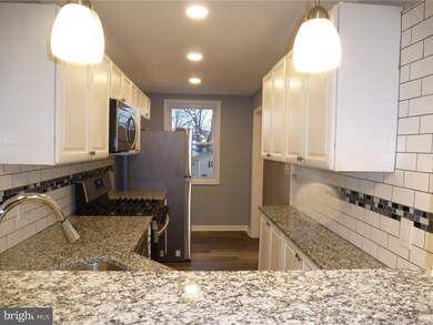 110 Westbridge Rd, Glenolden, PA 19036 - photo 5