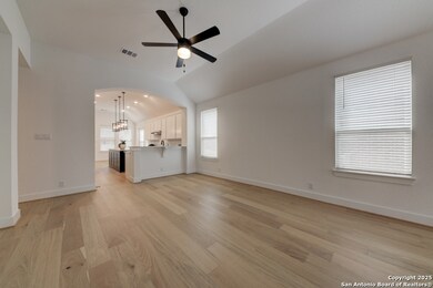 1829 Nettletree Rd, New Braunfels, TX 78132 - photo 7