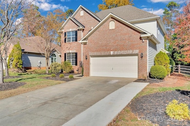 9211 Hickory Tree Ln, Charlotte, NC 28277 - photo 3