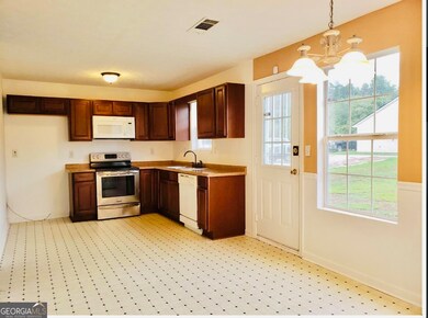 9342 Thomas Rd, Jonesboro, GA 30238 - photo 3