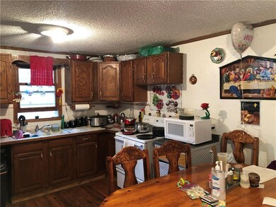 2615 Lyon St, Des Moines, IA 50317 - photo 5