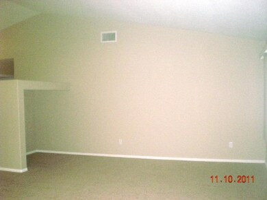 Living Room. Nre flooring. Freah Paint.
