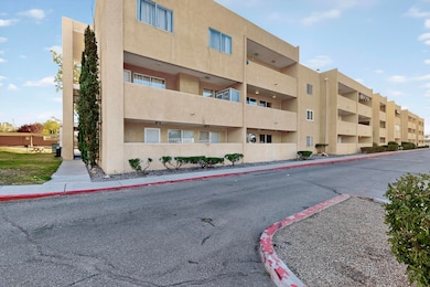 4200 Montgomery Blvd NE unit 209, Albuquerque, NM 87109 - photo 2