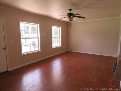 510 Locust Ave, Eufaula, OK 74432 - photo 7