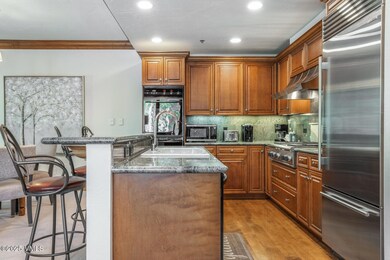 McCoy Peak Lodge 102 MLS-6
