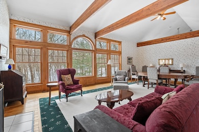 Vaulted Ceilings with gorgeous views