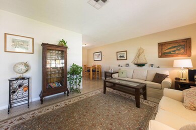 306 Maddock St Living 2_preview
