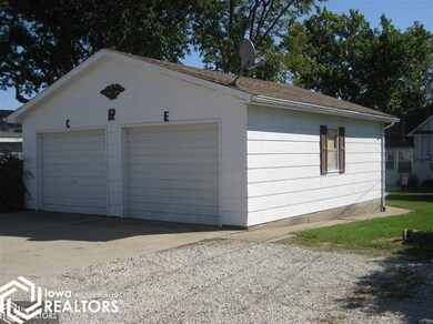 712 E Division St, Audubon, IA 50025 - photo 2