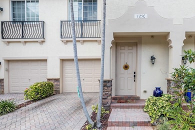 125 N Longport Cir unit 1C, Delray Beach, FL 33444 - photo 2