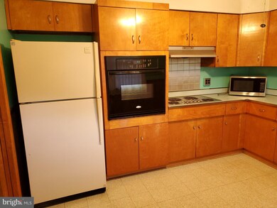 14 Friendship Rd W, Friendship, MD 20758 - photo 3